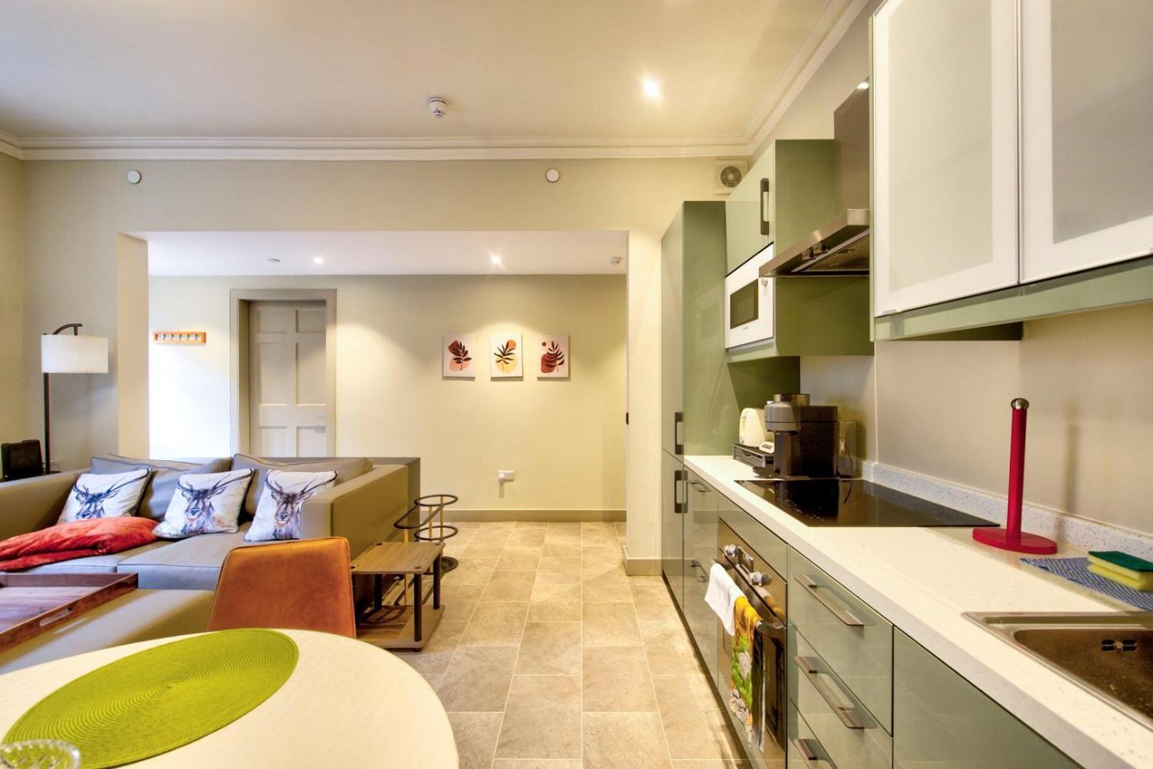 爱丁堡Guestready - Manor Place Basement公寓 外观 照片