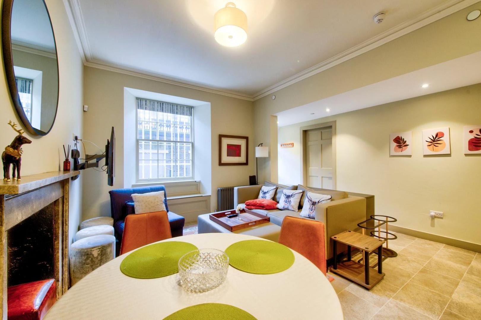 爱丁堡Guestready - Manor Place Basement公寓 外观 照片